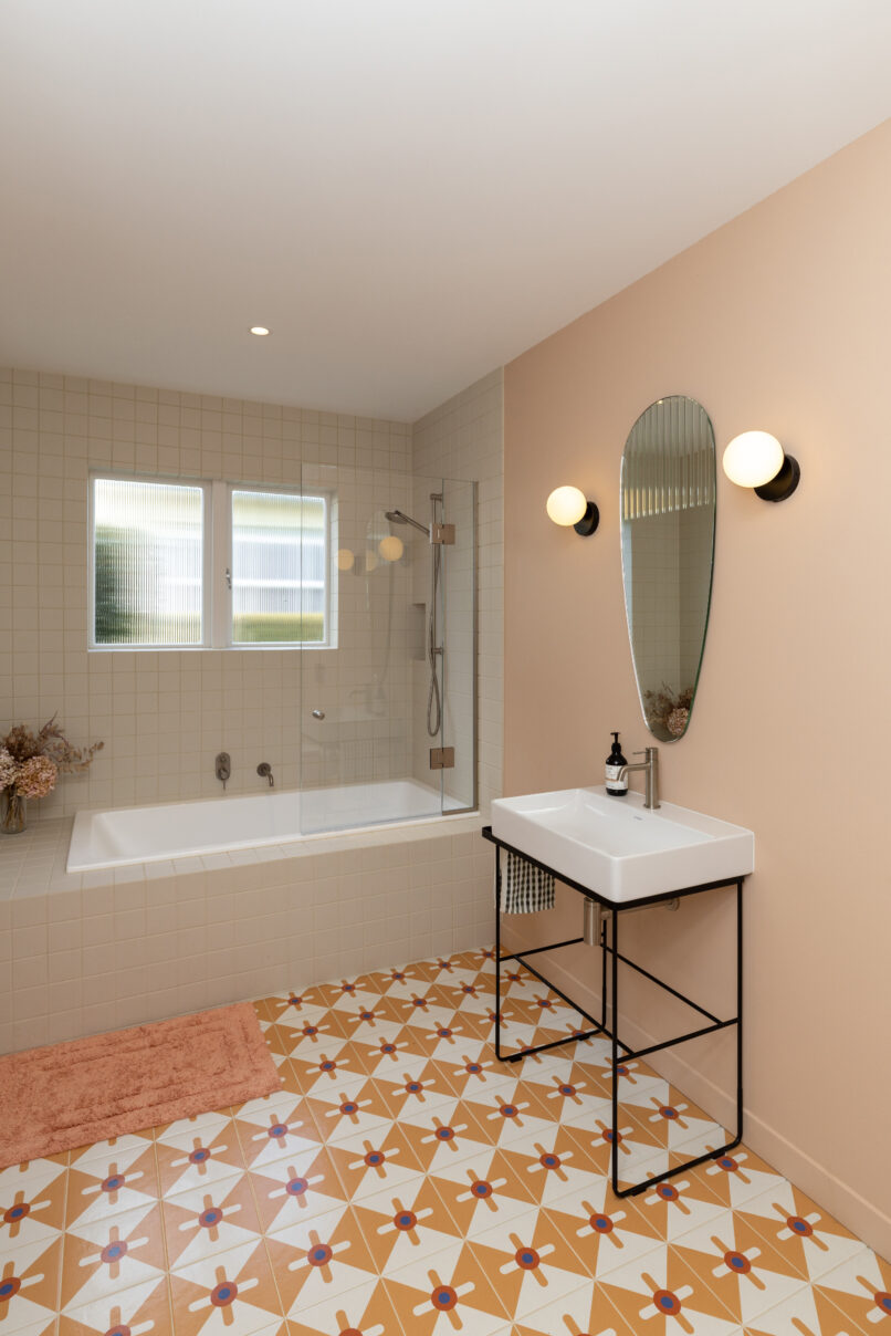 bathroom with colourful statement tile